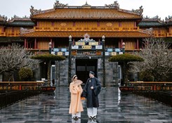 Tour: BUS HUE - HANOI