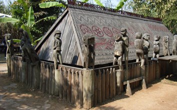 Tour: CITY TOUR WITH ETHNOLOGY MUSEUM